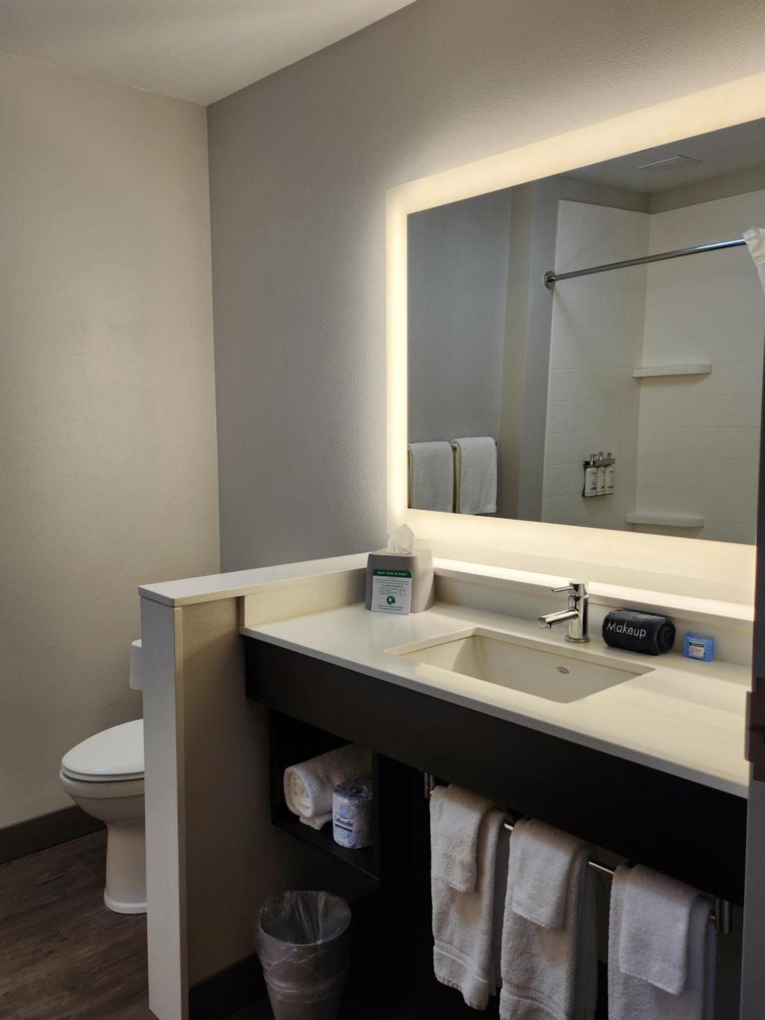 Holiday Inn Express & Suites - Camas By Ihg Екстер'єр фото